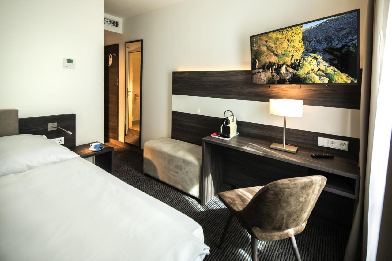 Hotel Suedstern München Ngoại thất bức ảnh